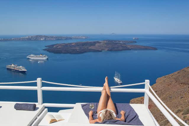On The Rocks Santorini Imerovigli (Santorini) Bagian luar foto